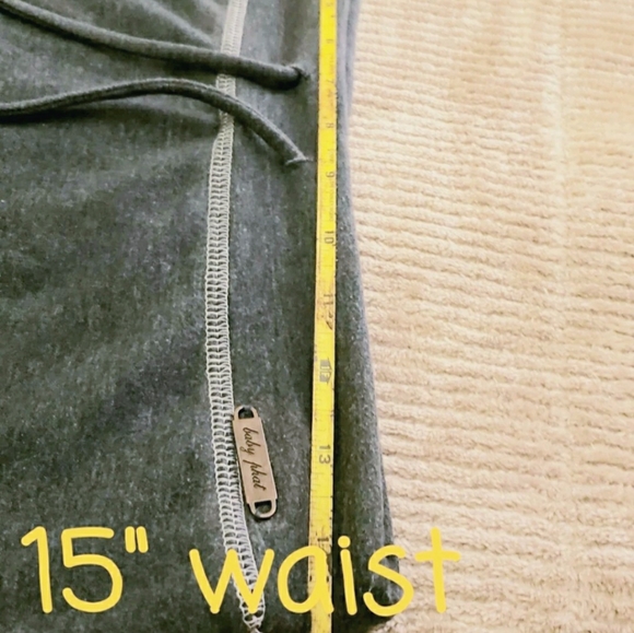 *******SOLD*******                                         Baby Phat  mini skirt - Picture 6 of 12